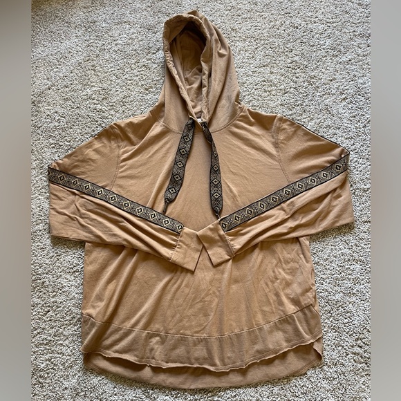 Ariat Women's Joshua Tree Long Sleeve Hooded Shirt Size M Tan Southwestern Aztec - Picture 3 of 11